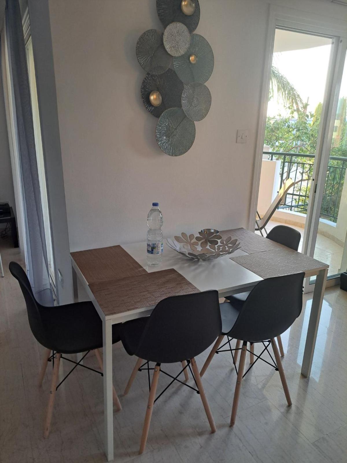 City Sunshine, Strovolos - Никосия Экстерьер фото